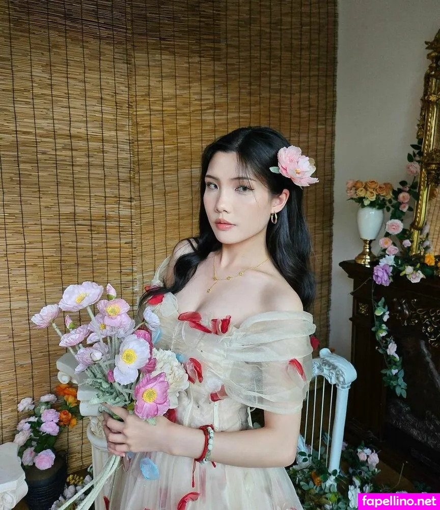 nana fang, nanababbbyy, nanababy1999 Nude Leaked OnlyFans Photo #6xJ5luFRsq