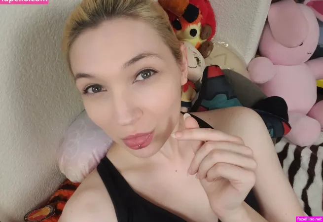 Nanamistreams OnlyFans Thumbnail #NsDEmsC7EU