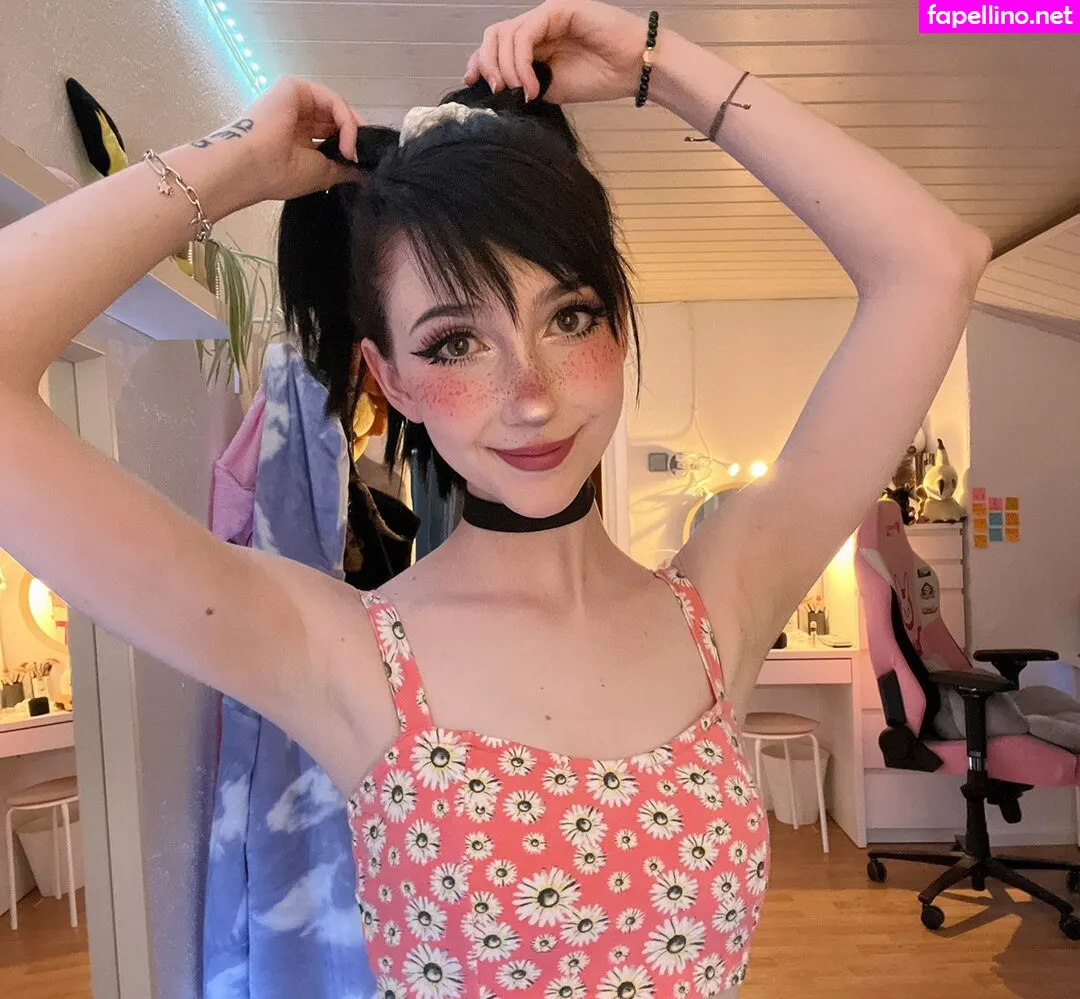 nananightray, nsaneee Nude Leaked OnlyFans Photo #O5Kge0AwCx