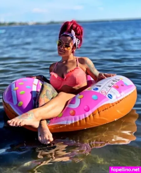 Nancy Mietzi OnlyFans Thumbnail #VhCwvmU8ON