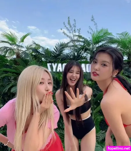 Nancy Momoland OnlyFans Thumbnail #FaLyznCeHc