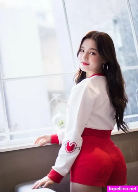 Nancy Momoland OnlyFans Thumbnail #RqReTZSeMU