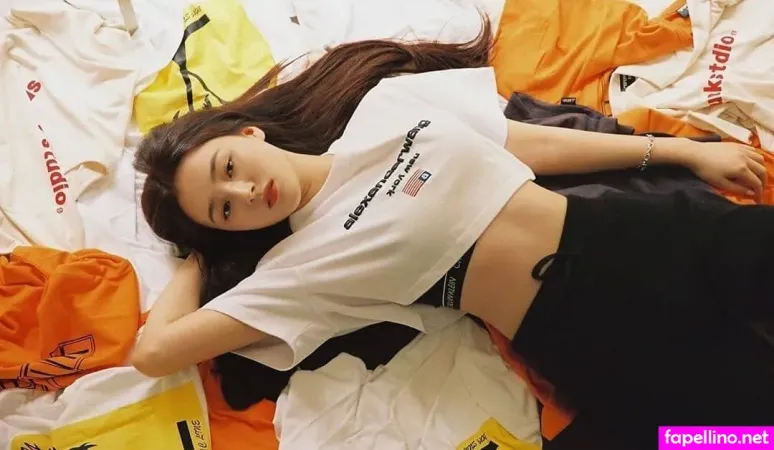 Nancy Momoland OnlyFans Thumbnail #f0Xw1AJ8He