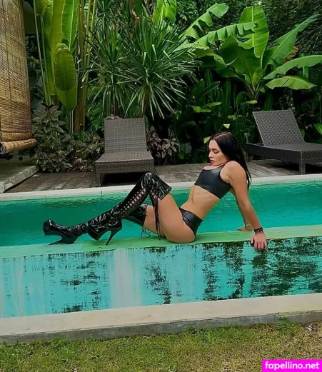 Nancy Parker OnlyFans Thumbnail #2tEjmyZGPU