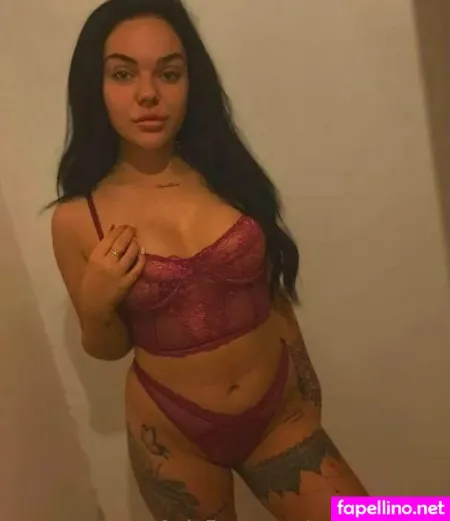 Nancywoodfree OnlyFans Thumbnail #KvzB0avhCL