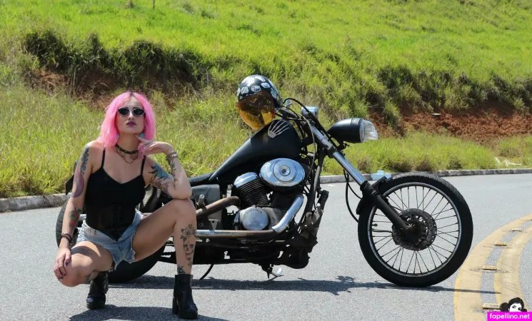 Nandaroxy OnlyFans Thumbnail #cBzhLfSFzx