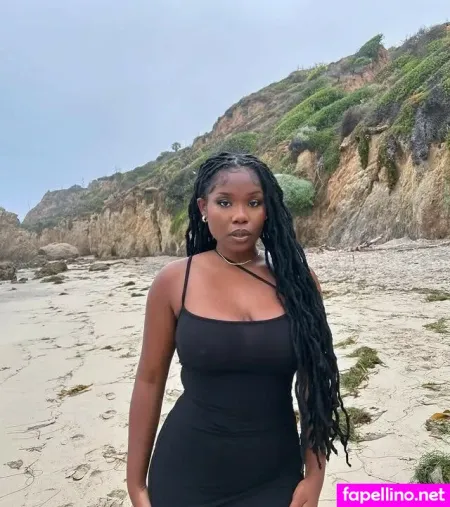 Nandinfrka OnlyFans Thumbnail #KnKDkj4Grl