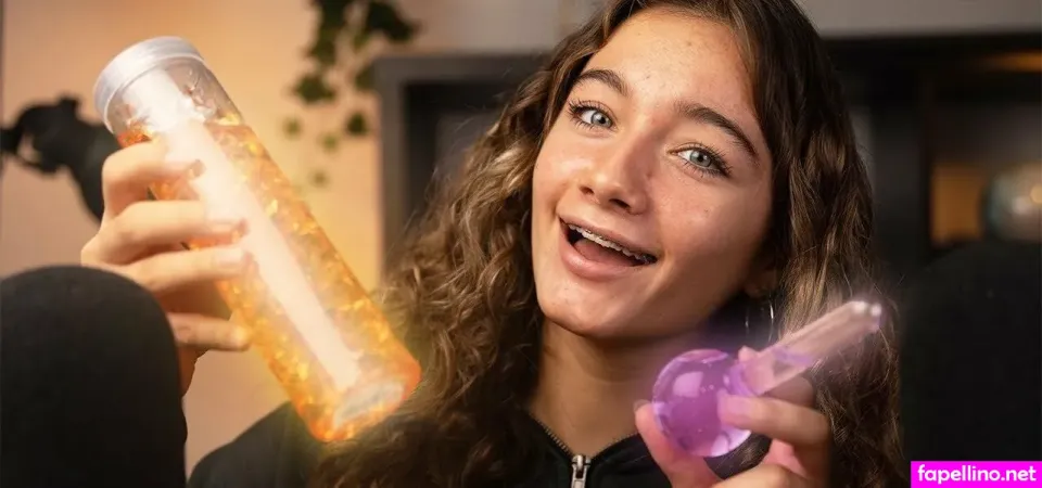 Nanou Asmr Main Profile Photo