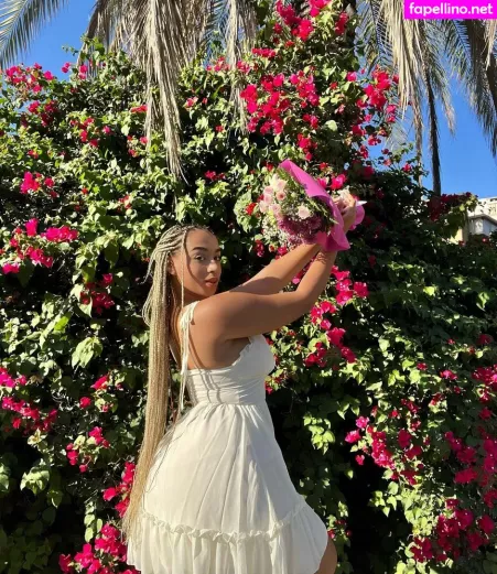 Naomi Berlin OnlyFans Thumbnail #SZkoHRZS5e