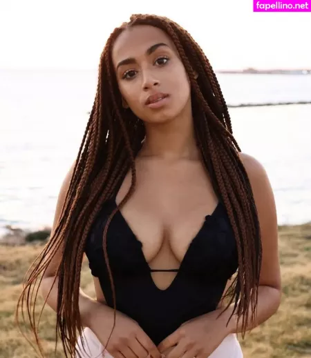 Naomi Berlin OnlyFans Thumbnail #aAEBgkek9b