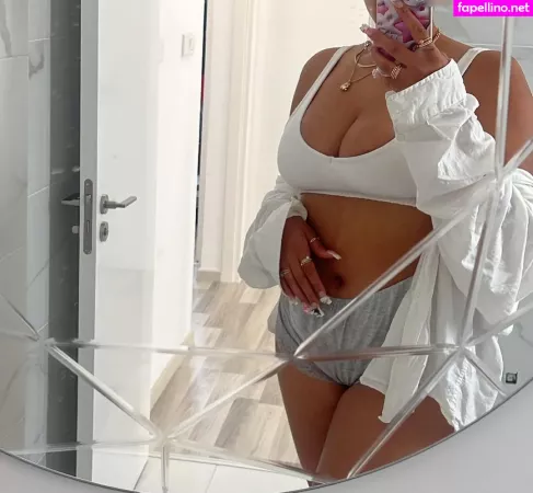 Naomi Berlin OnlyFans Thumbnail #xe5rmsvTMJ