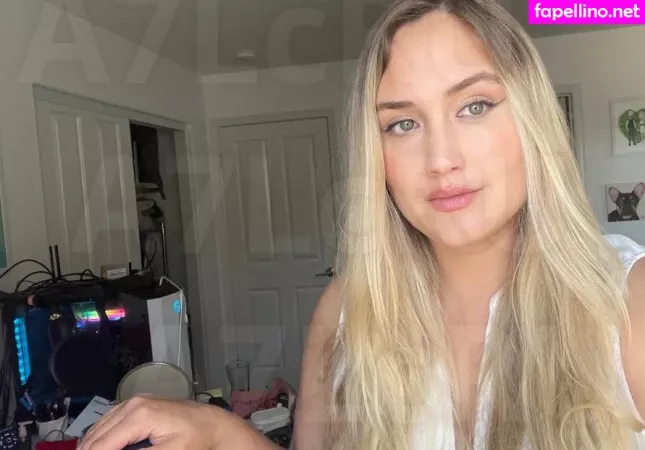 Naomi Kyle OnlyFans Thumbnail #udsPkPHFqL