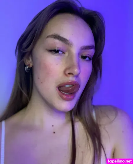 Naomi Reyners Vip OnlyFans Thumbnail #2oykg9ADYw