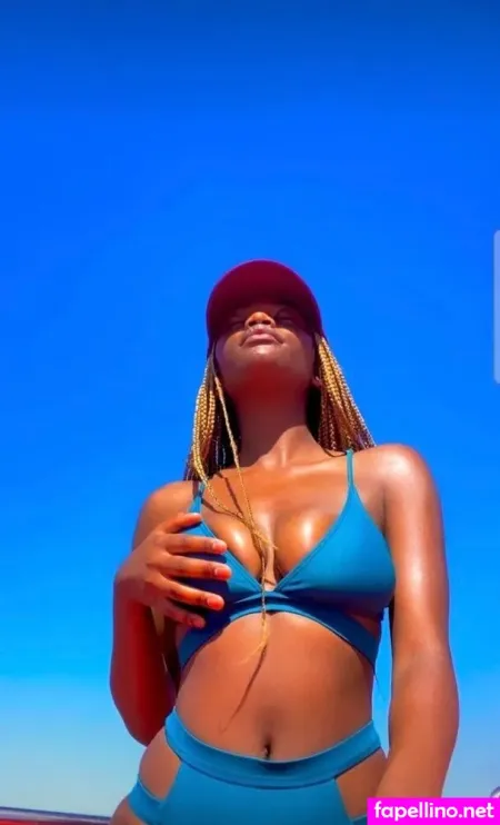 Naomi Ryain OnlyFans Thumbnail #QRd84qvSrw