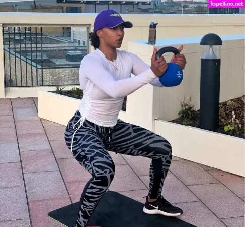 Naomi Schiff OnlyFans Thumbnail #3Xdsp31jre