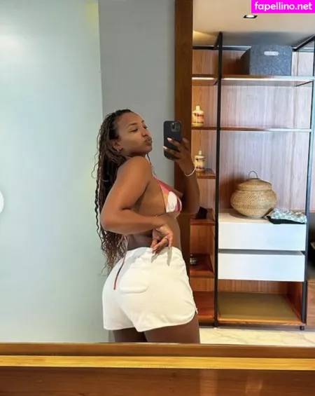 Naomi Schiff OnlyFans Thumbnail #4cuB5Dwc6c