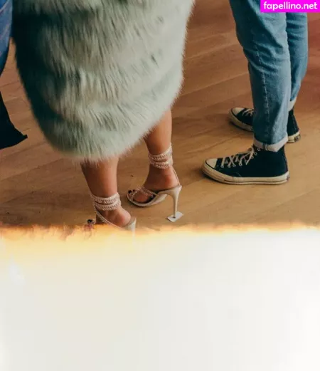 Naomi Scott OnlyFans Thumbnail #PfL9zllmE4