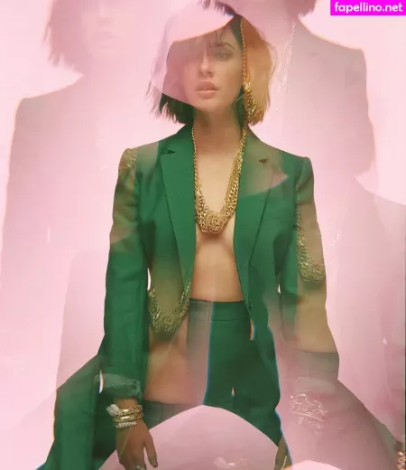 Naomi Scott OnlyFans Thumbnail #RA3Guo2Eoh