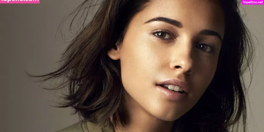 Naomi Scott OnlyFans Thumbnail #hq4I8CWw7e
