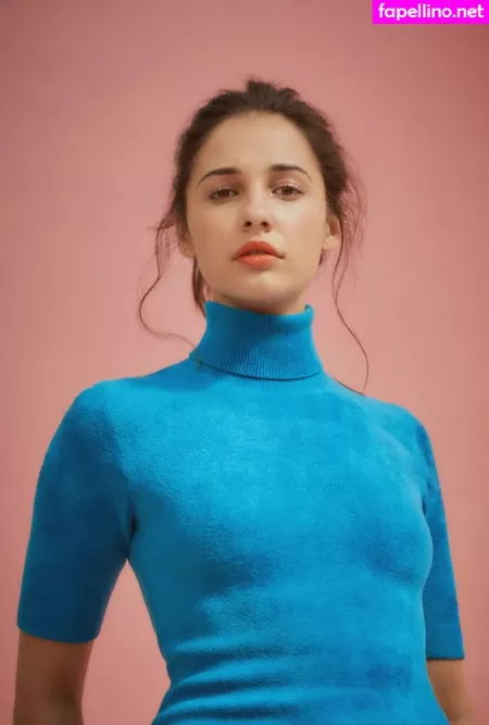 Naomi Scott OnlyFans Thumbnail #sTaUizt1Nl