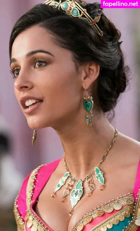 Naomi Scott OnlyFans Thumbnail #tGIhiX621c