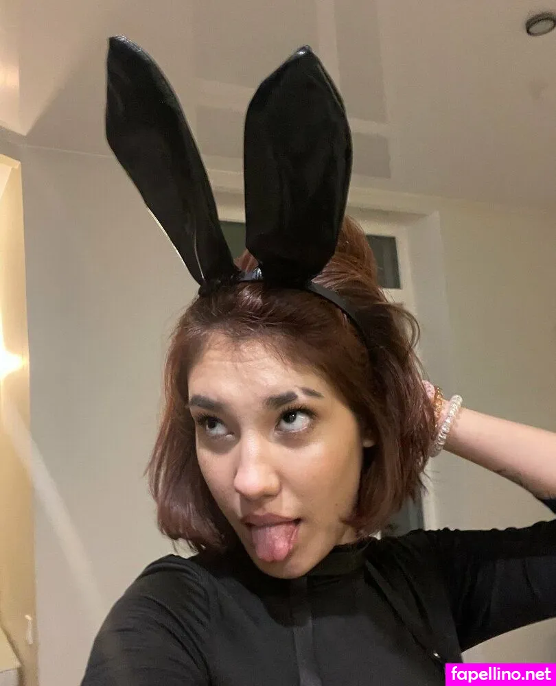 naomi_secret, naomifoxsecret Nude Leaked OnlyFans Photo #xDdtWWy3Ha