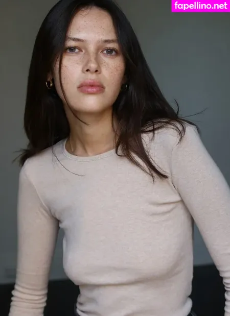 Naomi Stevens OnlyFans Thumbnail #WOUMp2j1N1