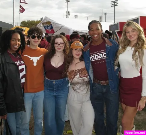 Naomi Vega OnlyFans Thumbnail #9fhXACOYhF