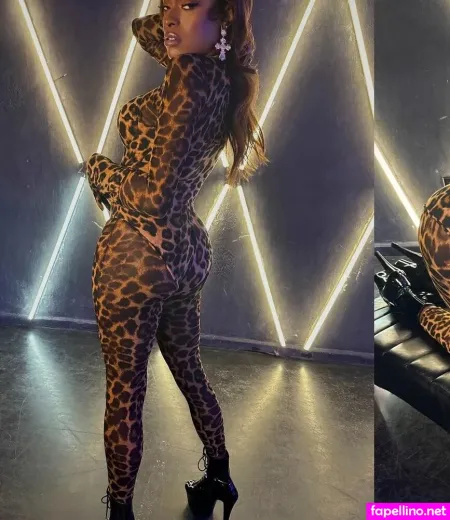 Naomi Whistledown OnlyFans Thumbnail #GxCZW4RooX