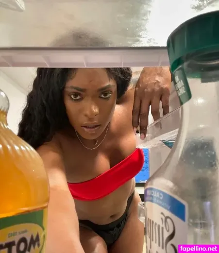 Naomi Whistledown OnlyFans Thumbnail #T41jV00FSd