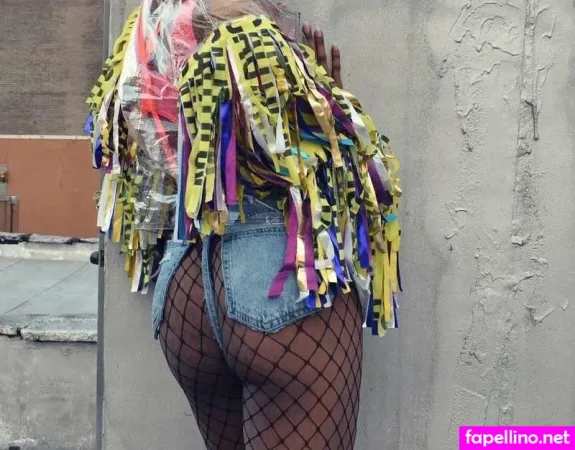 Naomi Whistledown OnlyFans Thumbnail #Zf26e8Ap53