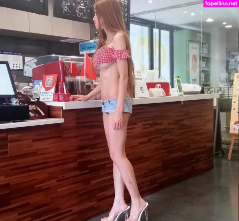 Naomi Wu OnlyFans Thumbnail #9Pc7W2J5Qe