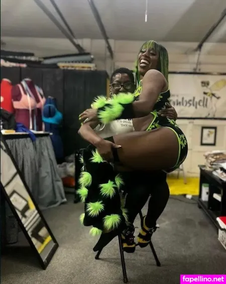 Naomi OnlyFans Thumbnail #4ty0wRwClZ