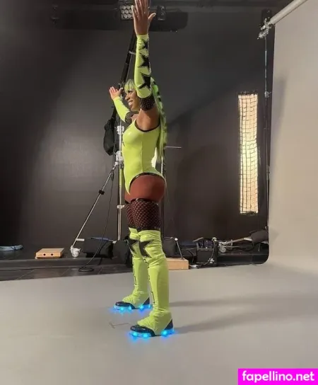 Naomi OnlyFans Thumbnail #UOxlXq2vh6