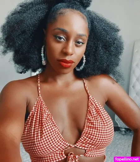 Naomi OnlyFans Thumbnail #XDFjvbv6VF