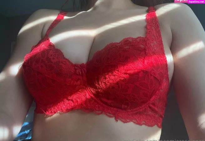 Naomierosejones OnlyFans Thumbnail #9ZzQNA0h3a