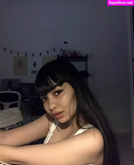 Naomieve OnlyFans Thumbnail #Me6eVTA99s