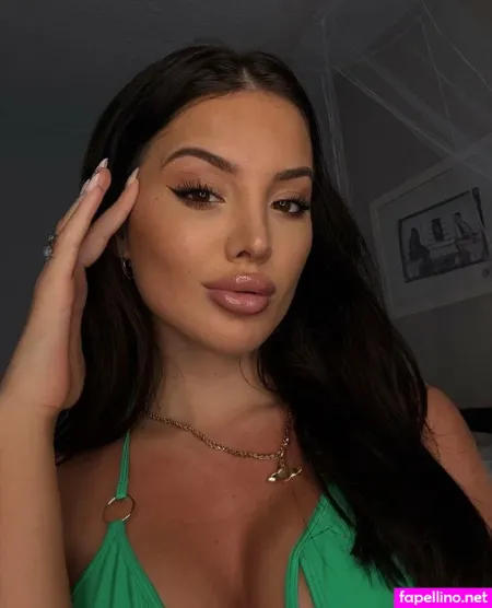 Naomifoxxx OnlyFans Thumbnail #PeVpvGdRTb