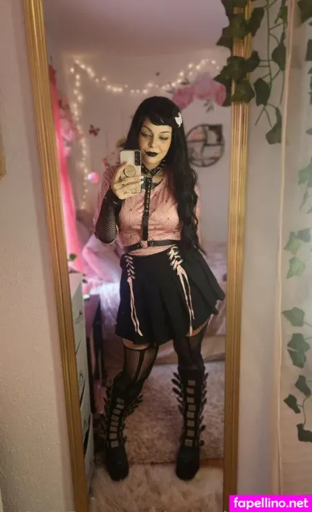 Naomipeaches OnlyFans Thumbnail #RCVF0U6PUg