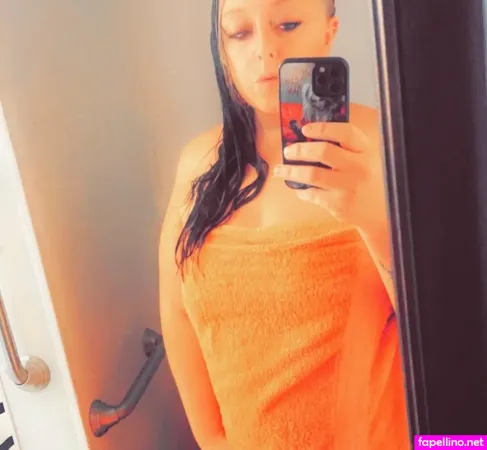 Naomirayne90 OnlyFans Thumbnail #xX5RrAsf3y