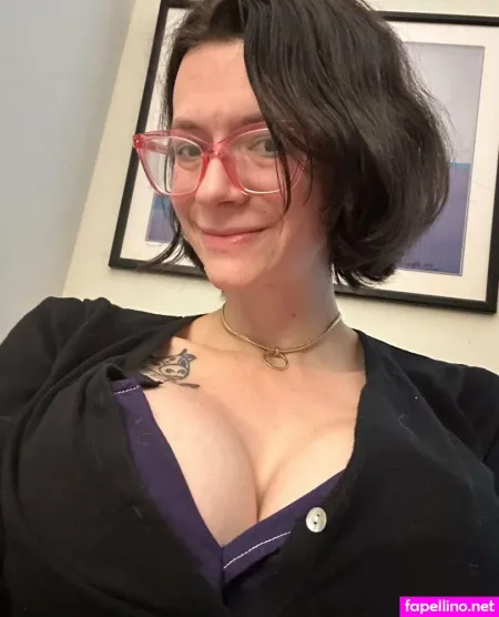 Naomireah OnlyFans Thumbnail #FTEzI1RSEt