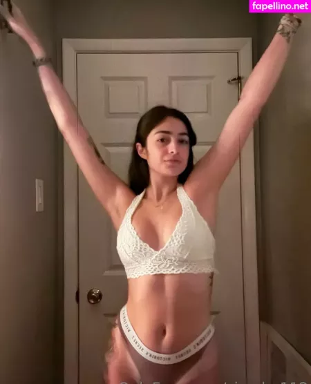 Naomiskyex OnlyFans Thumbnail #7lhl1UQtA0