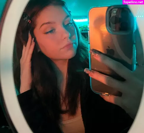 Naomiskyex OnlyFans Thumbnail #OMnz7bFfk2