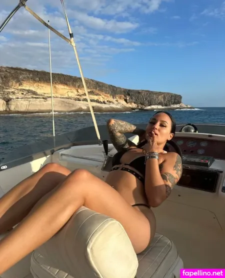 Naomissoto OnlyFans Thumbnail #QmQzaKjcGN