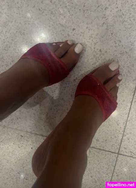 Naomitrophyvip OnlyFans Thumbnail #5GtbJKG6P2