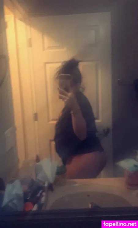 Napolitanzoey OnlyFans Thumbnail #aUzeNL80Yx