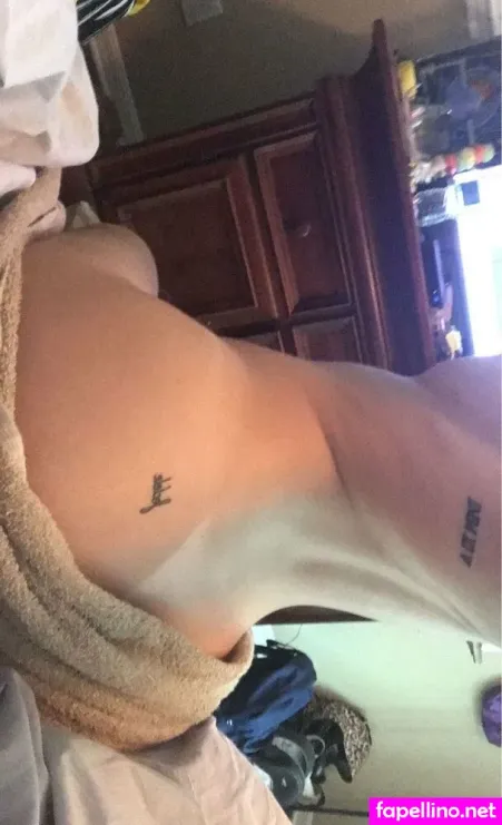 Napolitanzoey OnlyFans Thumbnail #p42KvqF9lW