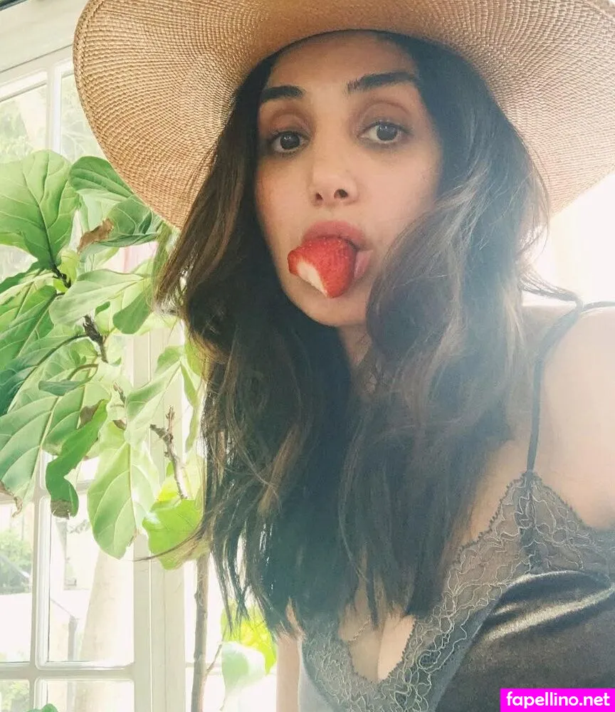 nargesrashidi Nude Leaked OnlyFans Photo #pM80ijvnZG