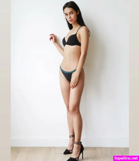 Narine Kagramanyan OnlyFans Thumbnail #02XfwWz9ds
