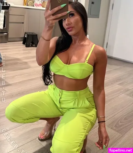 Narmin Assria 1 OnlyFans Thumbnail #L6BEEjb9ke
